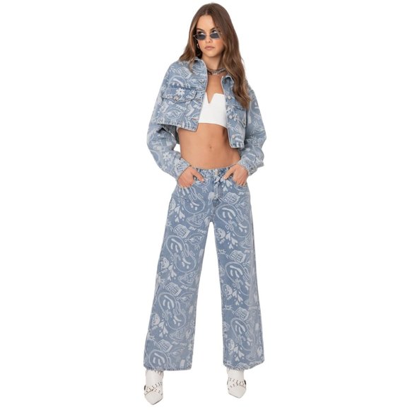 Edikted Cropped Denim Jacket Malia Printed Wide Leg Jeans - Main Image